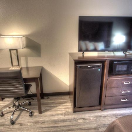 Budgetel Inn And Suites Plus Хелен Экстерьер фото